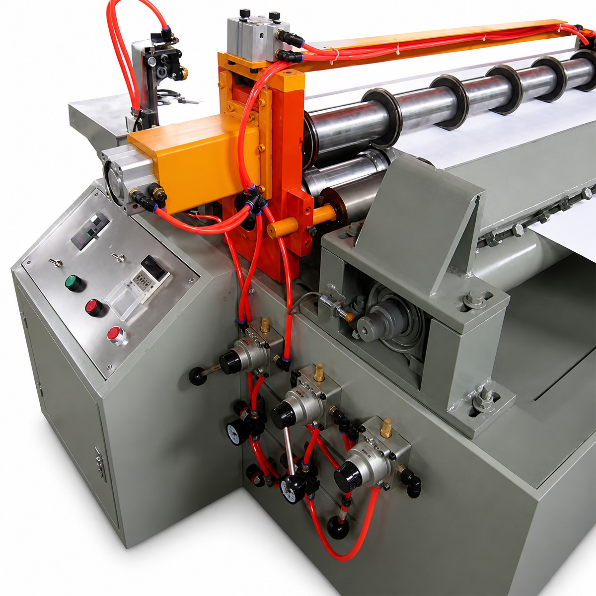 Perforating rewinding machine - Image 2